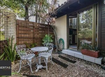 Casa · 101m² · 3 Quartos · 2 Vagas · Casa em condomínio fechado com 3 dormitórios suíte  e lazer completo 101m²