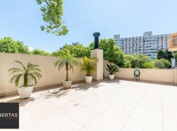 Apartamento · 150m² · 3 Quartos · 2 Vagas · Apartamento Garden com 3 dormitórios e pátio ensolarado