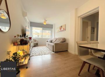 Apartamento · 79m² · 2 Quartos · 1 Vaga · Apartamento com linda vista definida para o Rio Guaíba ? amplo, arejado e com so