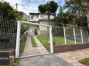 Casa · 500m² · 7 Quartos · 4 Vagas · Casa de 6 quartos com vista panorâmica para o Guaíba