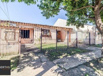 Casa · 81m² · 3 Quartos · 1 Vaga · Casa de 81 metros quadrados, 3 dormitórios, 1 uma vaga de garagem em Canoas.