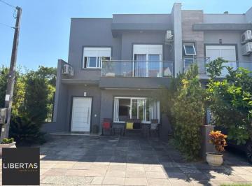 Casa · 137m² · 3 Quartos · 2 Vagas · Casa à venda - em Hípica