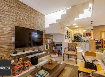 Casa · 134m² · 3 Quartos · 2 Vagas · Casa semimobiliada, com churrasqueira, 3 suítes e 2 vagas no Jardim Itu Sabará