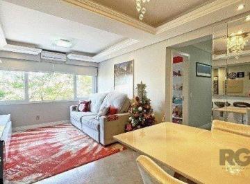 Apartamento · 68m² · 2 Quartos · 1 Vaga · Apartamento de 2 dormitórios, 1 suíte e 1 vaga de garagem coberta e escriturada