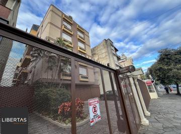 Apartamento · 51m² · 1 Quarto · 1 Vaga · Apartamento de 1 quarto, 2 sacadas e 1 vaga de garagem no bairro Farroupilha POA