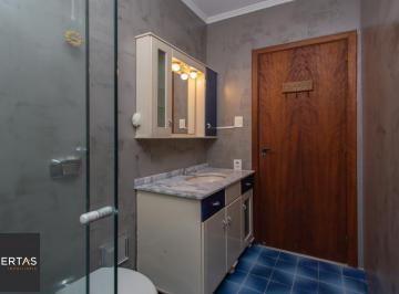 Apartamento · 70m² · 2 Quartos · Apartamento 02 dormitórios próximo ao hospital Moinhos