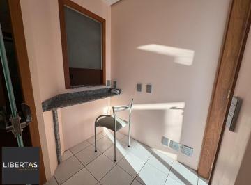 Comercial · 42m² · 2 Quartos · 1 Vaga · Sala/comercial 41,66 no Menino Deus