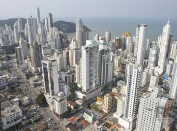 Apartamento · 176m² · 3 Quartos · 3 Vagas · Apartamento à venda - no Centro