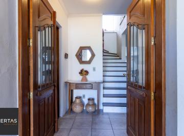Casa · 230m² · 3 Quartos · 3 Vagas · Casa à venda - em Tristeza