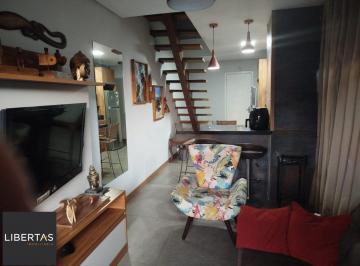 Casa · 156m² · 3 Quartos · 3 Vagas · Casa com 156m², 4 dormitórios, 3 vagas no Ecoville.