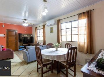 Casa · 143m² · 2 Quartos · 2 Vagas · Casa à venda - em Camaquã