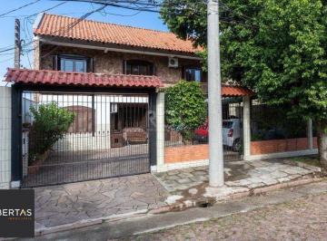 Casa · 300m² · 5 Quartos · 2 Vagas · Casa para Venda - 300m², 5 dormitórios, 2 vagas - Cavalhada