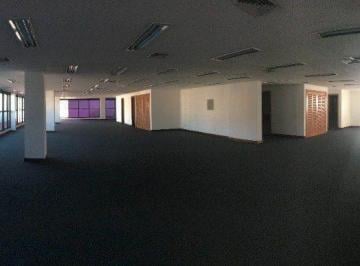 Comercial · 384m² · Sala comercial espaçosa, com uma vista deslumbrante para o Guaíba