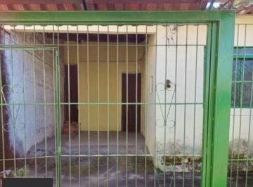 Casa · 44m² · 2 Quartos · 1 Vaga · Apartamento com 2 dormitórios no Bairro Parque dos Maias
