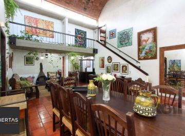 Casa · 262m² · 4 Quartos · 4 Vagas · Casa para Venda - 393m², 4 dormitórios, sendo 2 suites, 4 vagas - Ipanema