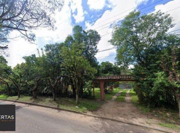 Casa · 200m² · 2 Quartos · Área medindo 33.426m²!