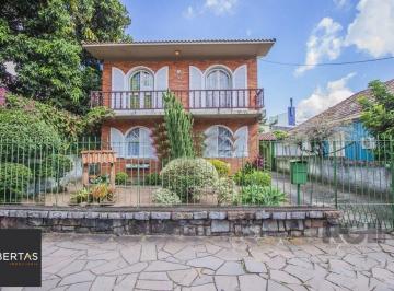 Casa · 204m² · 3 Quartos · 4 Vagas · Casa à venda - em Santa Maria Goretti