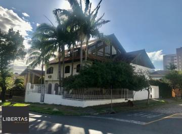 Casa · 560m² · 4 Quartos · 3 Vagas · Mansão com 05 Quartos no Bairro Partenon