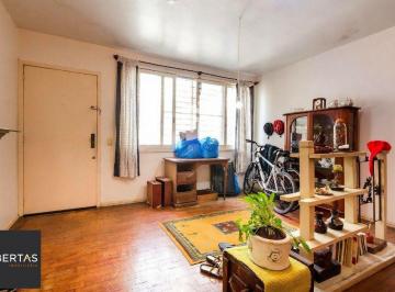 Apartamento · 85m² · 2 Quartos · Vende-se apartamento com 2 quartos, 85m² e churrasqueira - Farroupilha