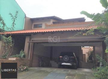 Casa · 270m² · 3 Quartos · 3 Vagas · Casa de 270m² - 3 dormitórios, 1 suíte, churrasqueira, pátio e 3 vagas de garage
