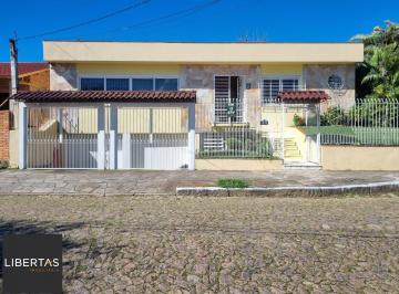 Casa · 280m² · 3 Quartos · 2 Vagas · Casa Térrea 280 m²  em Teresópolis – 4 Dorms, Escritório e Edícula