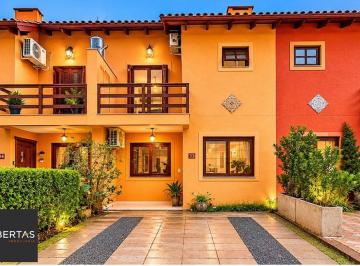 4nlf90m0l9svqj43wz5wii3tglms · Casa à venda - em Cavalhada