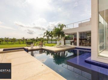 Casa · 551m² · 3 Quartos · 4 Vagas · Casa para venda no condomínio Terra Ville com 3 dormitórios, sendo 3 suites e  4