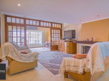 Casa · 309m² · 3 Quartos · 3 Vagas · Casa para Venda - 309m², 3 dormitórios, sendo 1 suites, 3 vagas - Medianeira