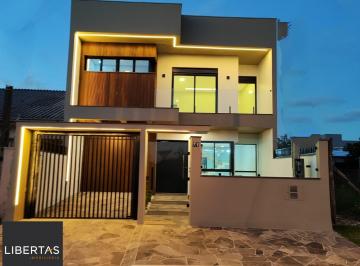 Casa · 36m² · 5 Quartos · 1 Vaga · Sobrado 5 dormitórios com suíte e closet em frente à praça – 215 m² – Canoas