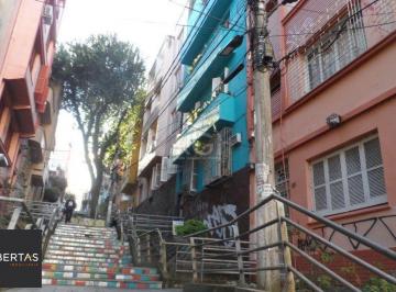 Apartamento · 47m² · 1 Quarto · Apartamento de 1 dormitório TÉRREO no Centro DESOCUPADO