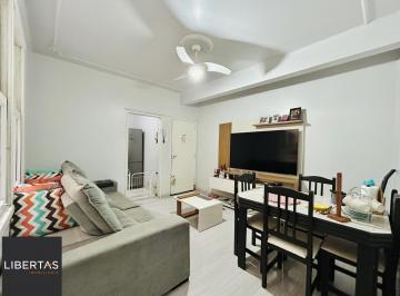 Apartamento · 60m² · 2 Quartos · Apartamento 2 dormitórios Petrópolis