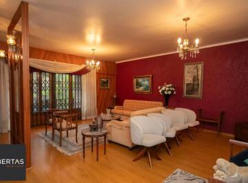 Casa · 280m² · 4 Quartos · 1 Vaga · Casa à venda com 280m², 4 quartos e 2 vagas no bairro Auxiliadora