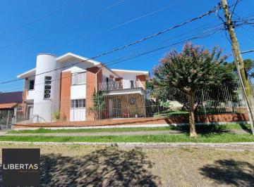 Casa · 336m² · 5 Quartos · 3 Vagas · Casa de Esquina Bairro Jardim Isabel
