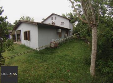 Casa · 230m² · 5 Quartos · 1 Vaga · Casa 5 dormitórios no bairro Ponta Grossa