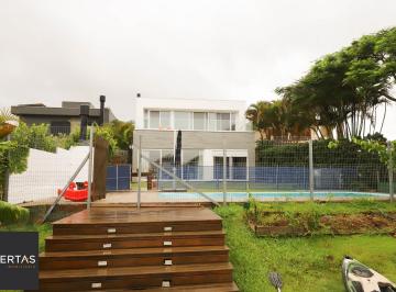 Casa · 254m² · 5 Quartos · 4 Vagas · Terraville com 5 suítes