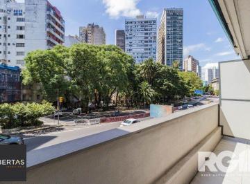 Apartamento · 39m² · 1 Quarto · Studio localizado no Centro Histórico de Porto Alegre, uma das ruas mais charmos