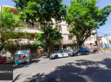 Apartamento · 57m² · 2 Quartos · Apartamento 02 dormitórios, 57m² privativos na ótima localização na Cidade Baixa