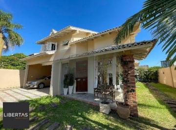 Casa · 361m² · 3 Quartos · 3 Vagas · Casa alto padrão