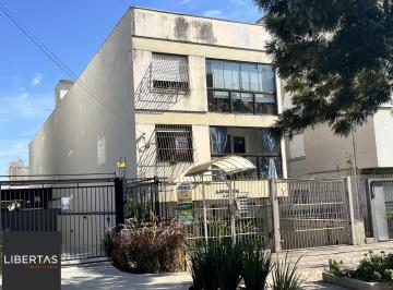 Apartamento · 78m² · 2 Quartos · 2 Vagas · Apartamento de 2 quartos, suíte e 2 vagas de garagem no bairro Petrópolis em POA