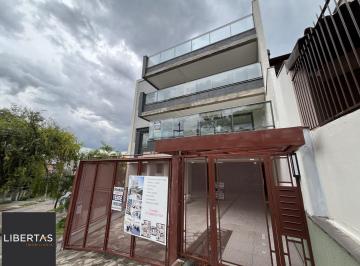 Apartamento · 74m² · 2 Quartos · 1 Vaga · Apartamento de 2 quartos, suíte e 1 vaga de garagem no bairro das Três Figueiras
