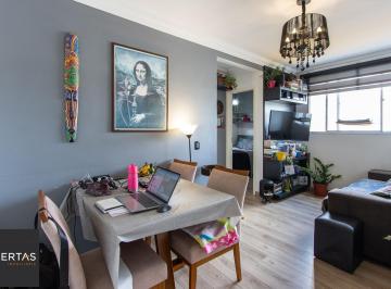 Apartamento · 44m² · 2 Quartos · 1 Vaga · Apartamento Semimobiliado de 2 Quartos na Glória, Porto Alegre