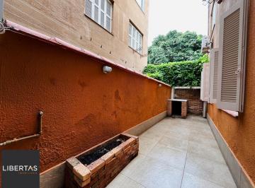 Apartamento · 61m² · 2 Quartos · Apartamento 2 dormitórios com pátio no bairro Navegantes, em Porto Alegre.