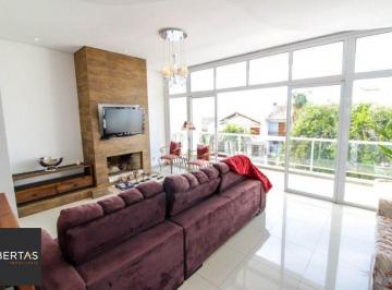 Casa · 300m² · 3 Quartos · 4 Vagas · Casa para Venda - 300m², 3 dormitórios, sendo 1 suites, 4 vagas - Teresópolis
