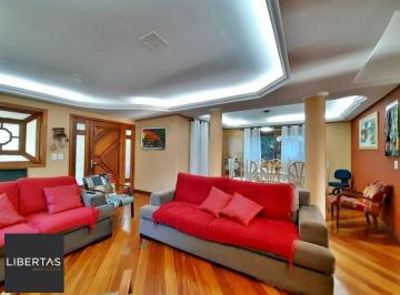 Casa · 321m² · 5 Quartos · 6 Vagas · Casa à venda - na Vila Nova