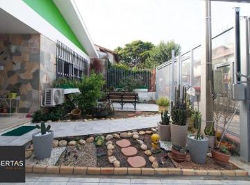 Casa · 248m² · 4 Quartos · 2 Vagas · Casa com 4 dormitórios e energia solar no bairro Nonoai.