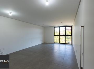 Comercial · 32m² · 1 Quarto · 1 Vaga · Sala comercial com vaga coberta!