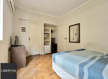 Apartamento · 18m² · 1 Quarto · Apartamento Studio no Centro de Porto Alegre