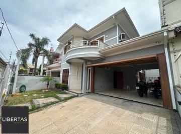 Casa · 180m² · 4 Quartos · 4 Vagas · Casa Alto Padrão Mobiliada com Jacuzie Suíte Master