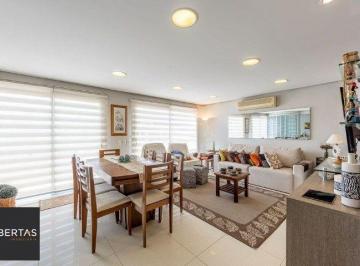 Apartamento · 224m² · 3 Quartos · 1 Vaga · Cobertura no Bairro Auxiliadora, 3 dormitórios, 1 suíte, churrasqueira e vaga co