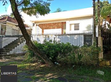 Casa · 148m² · 3 Quartos · 2 Vagas · Casa com 3 suítes próxima ao Iguatemi e Parque Germânia